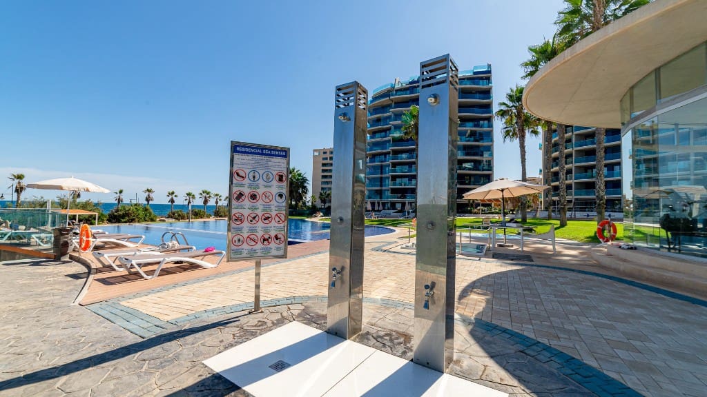 2 quarto Apartamento para venda em Orihuela Costa com piscina - 399 000 € (Ref: 9508217)