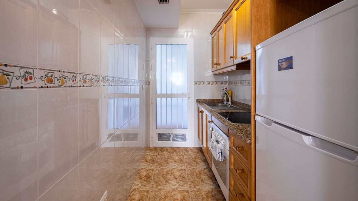 2 sypialnia Apartament na sprzedaż w Orihuela Costa z basenem garażem - 239 000 € (Ref: 9511930)