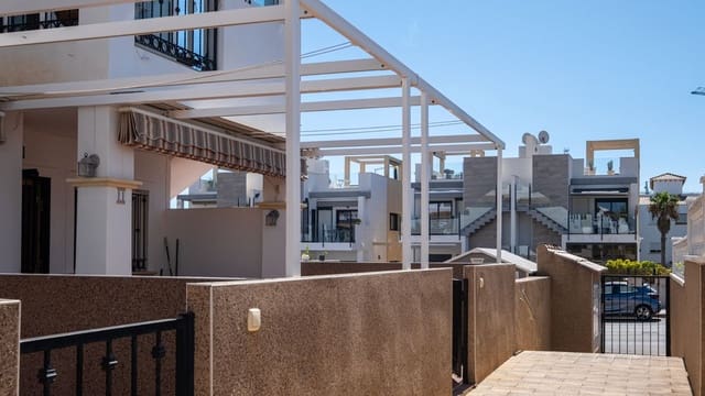 2 sypialnia Apartament na sprzedaż w Punta Prima, Orihuela z basenem garażem - 239 000 € (Ref: 9511930)