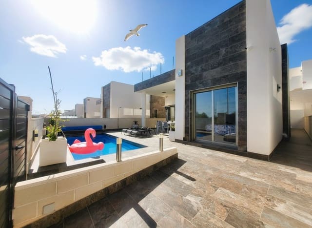 3 soveværelse Villa til salg i Villamartin, Orihuela med swimmingpool garage - € 400.000 (Ref: 9536672)