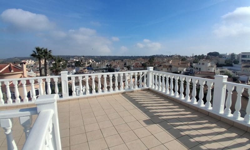 5 sovrum Villa till salu i Ciudad Quesada med pool - 550 000 € (Ref: 9536674)