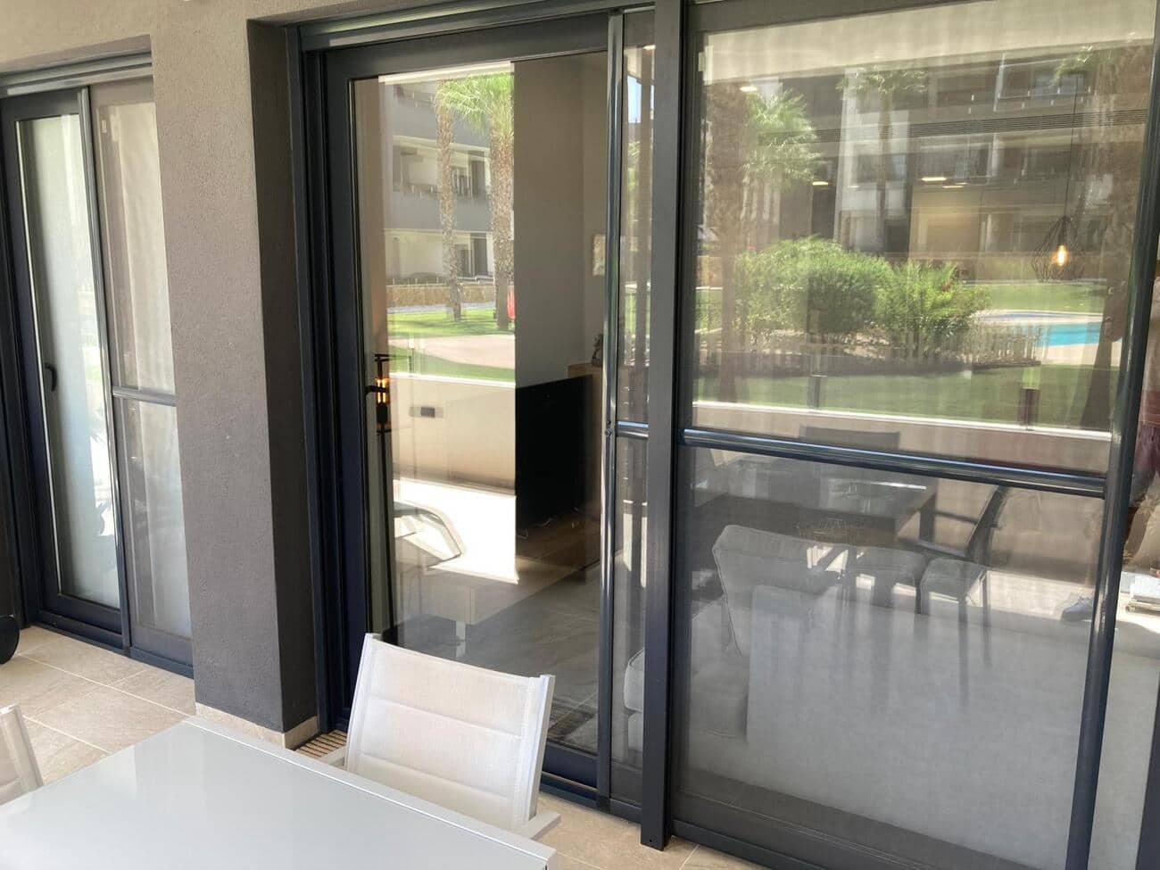 2 soverom Leilighet til salgs i Los Altos med svømmebasseng garasje - € 284 500 (Ref: 9537174)