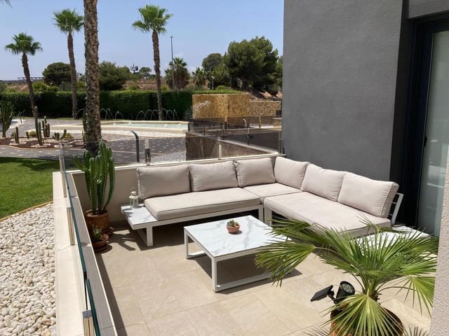 2 soverom Leilighet til salgs i Los Altos med svømmebasseng garasje - € 284 500 (Ref: 9537174)