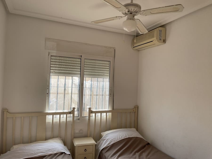 3 sovrum Hus till salu i Daya Nueva med pool - 149 000 € (Ref: 9540672)