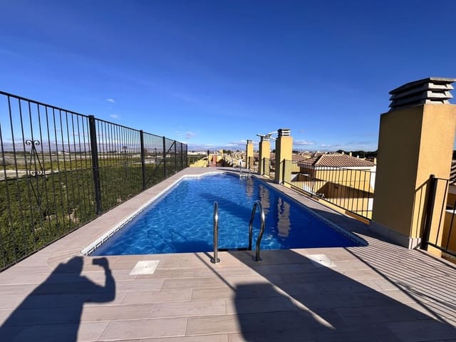 2 bedroom Penthouse for sale in Daya Nueva with pool - € 114,900 (Ref: 9540677)