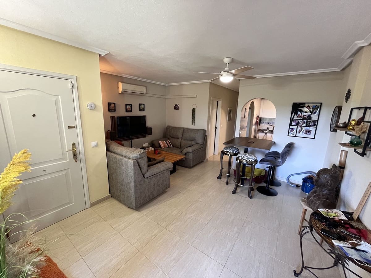 2 bedroom Penthouse for sale in Daya Nueva with pool - € 114,900 (Ref: 9540677)