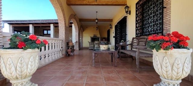 4 bedroom Finca/Country House for sale in Bigastro with pool garage - € 469,000 (Ref: 9542963)