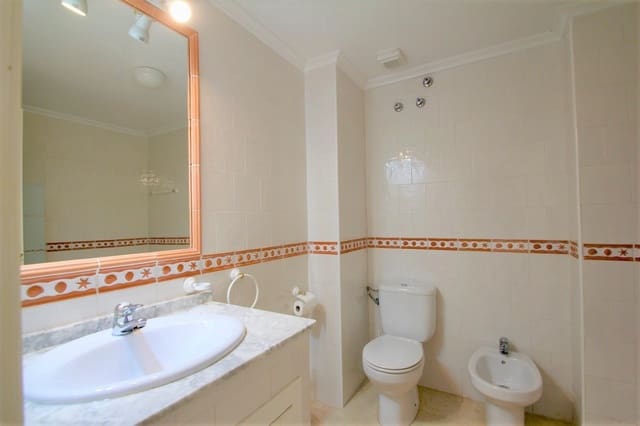 2 sovrum Lägenhet till salu i Villamartin, Orihuela med pool - 199 000 € (Ref: 9542964)