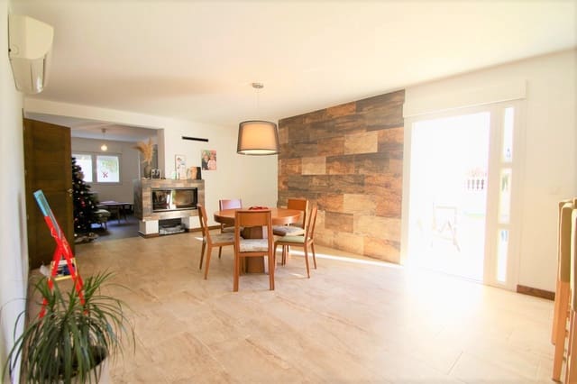 3 bedroom Villa for sale in Ciudad Quesada, Rojales with pool garage - € 620,000 (Ref: 9542968)