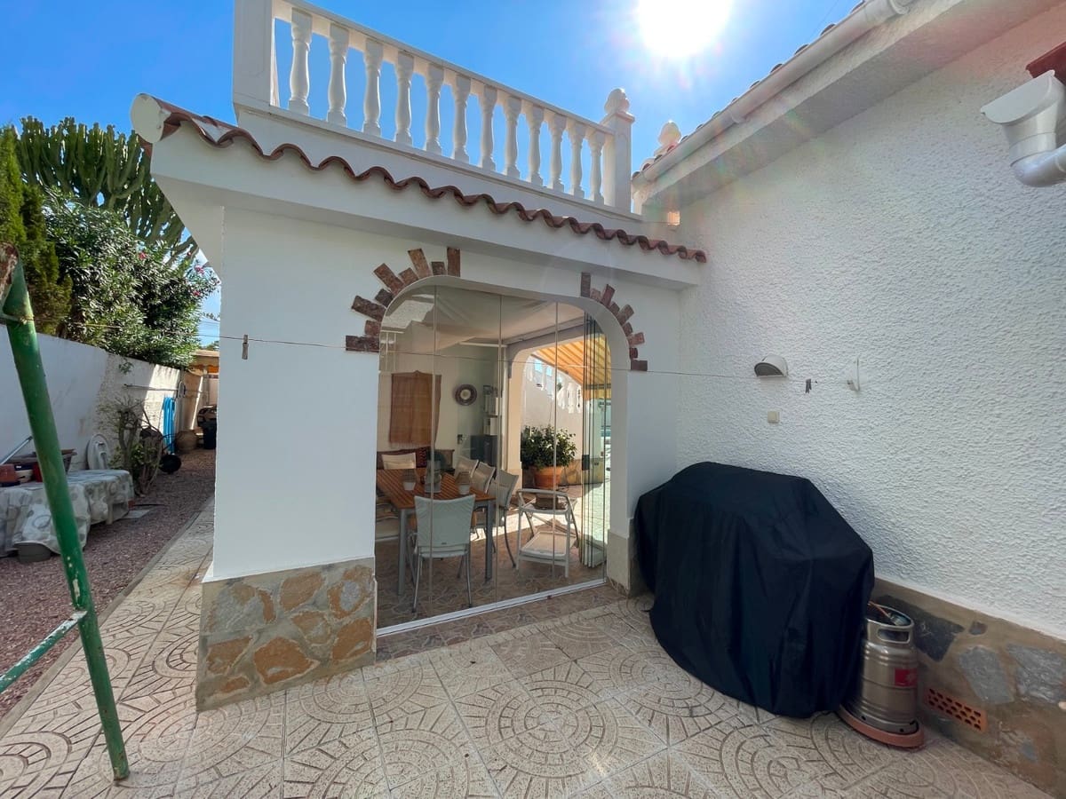 3 camera da letto Villa in vendita in Ciudad Quesada con piscina - 490.000 € (Rif: 9550542)