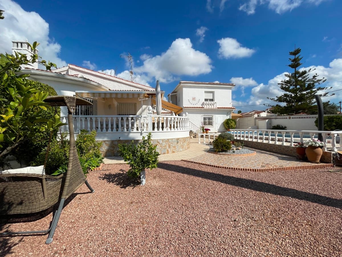 3 camera da letto Villa in vendita in Ciudad Quesada con piscina - 490.000 € (Rif: 9550542)