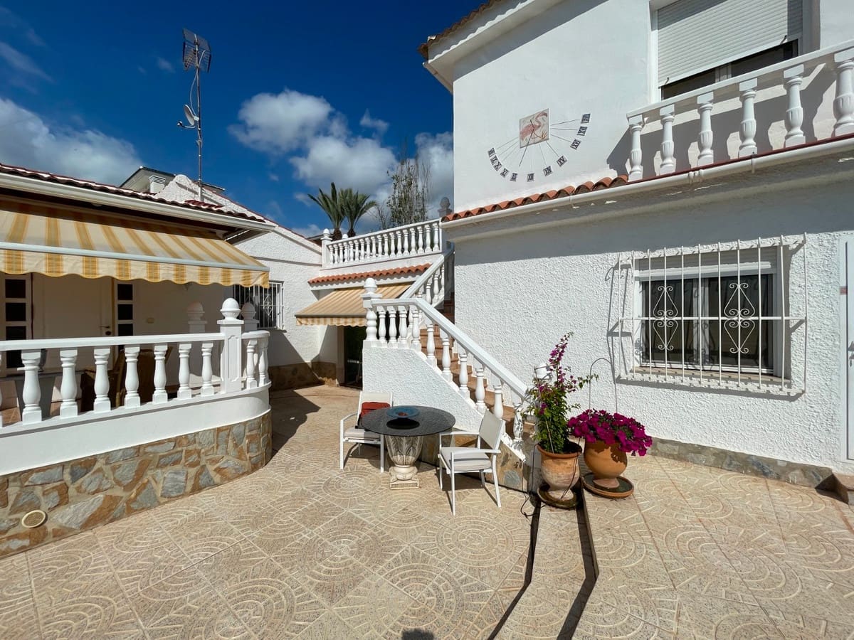 3 camera da letto Villa in vendita in Ciudad Quesada con piscina - 490.000 € (Rif: 9550542)