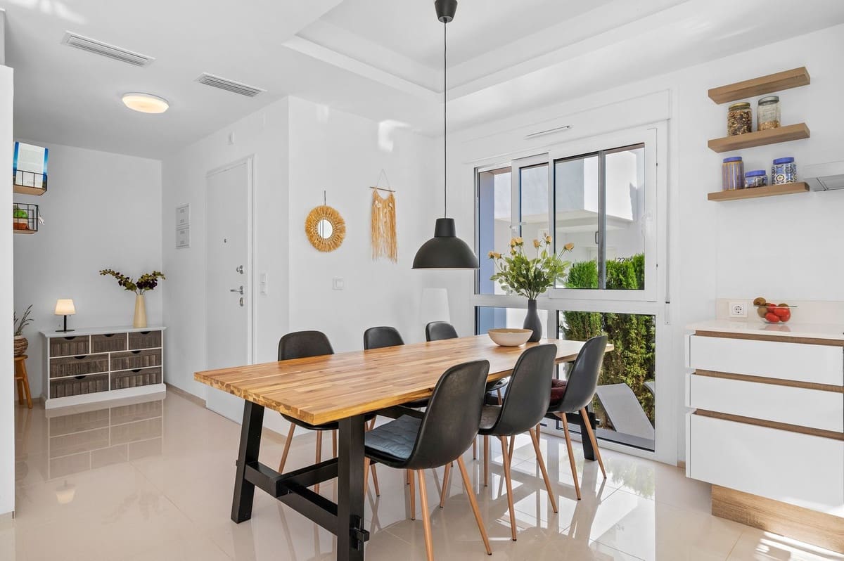 2 quarto Apartamento para venda em Ciudad Quesada com piscina - 299 000 € (Ref: 9550544)