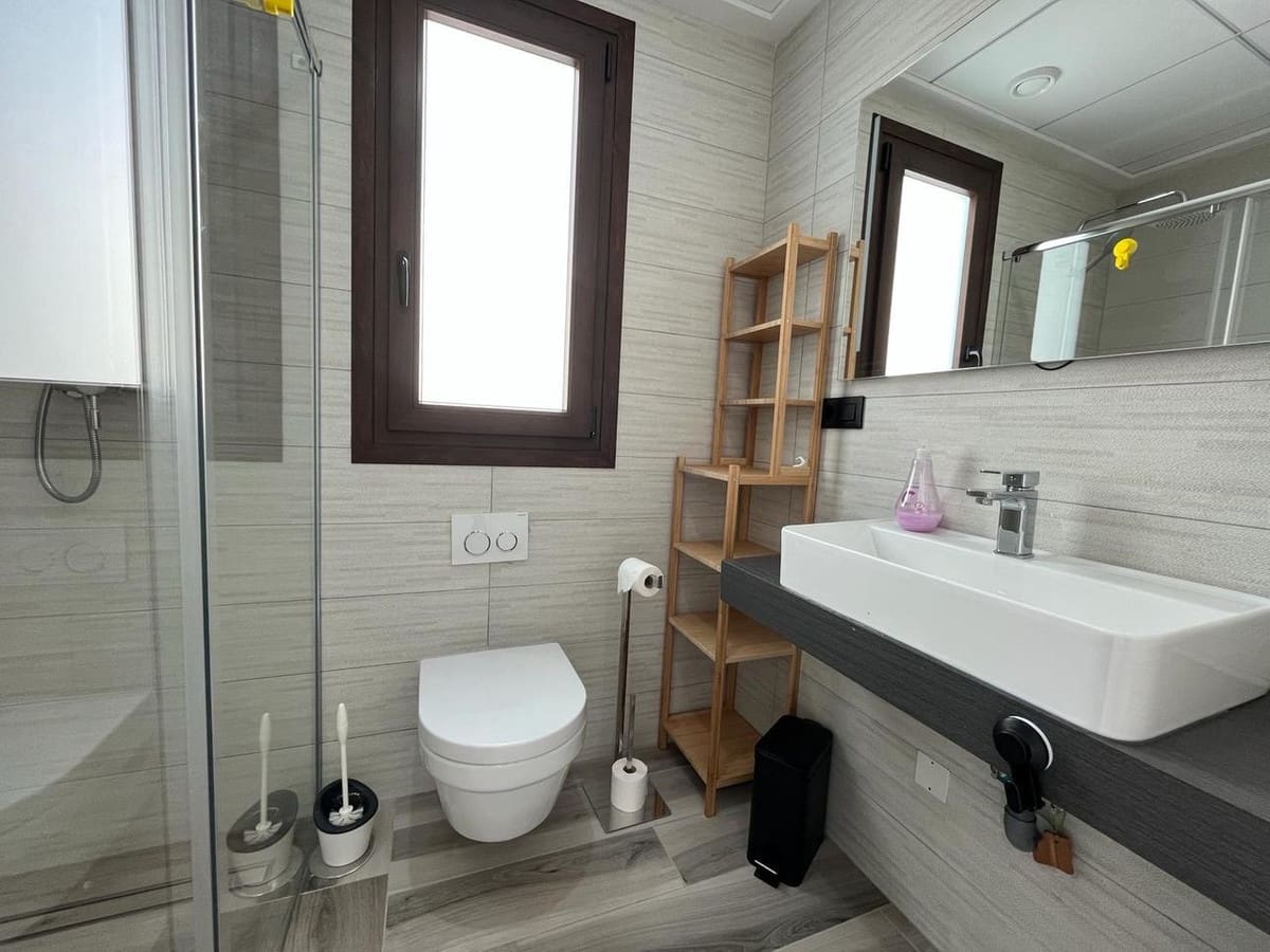 Chalet de 3 habitaciones en Los Balcones en venta con piscina garaje - 489.000 € (Ref: 9550547)