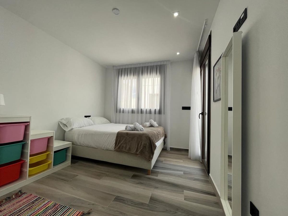 3 soveværelse Villa til salg i Los Balcones med swimmingpool garage - € 479.000 (Ref: 9553224)