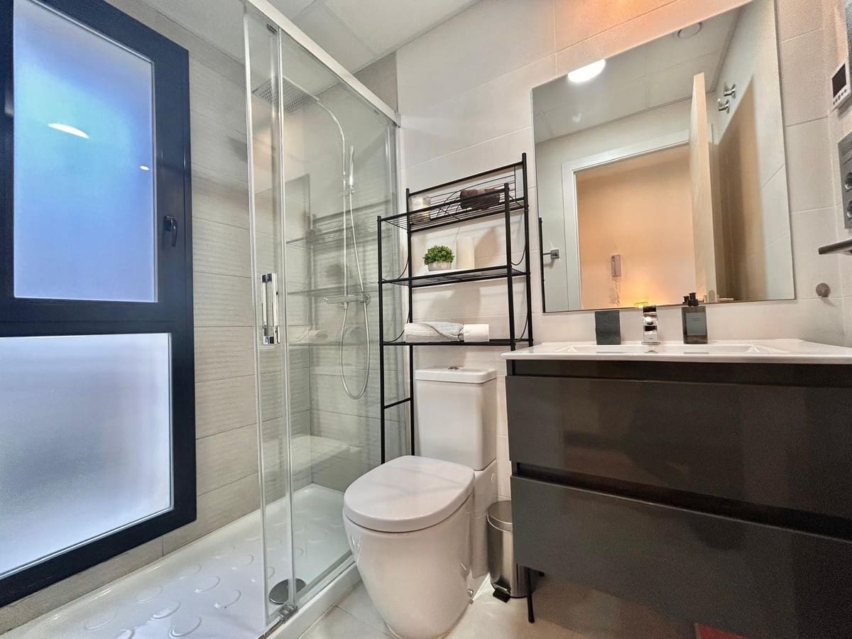 3 makuuhuone Huvila myytävänä paikassa Villamartin mukana uima-altaan - 329 900 € (Ref: 9553225)