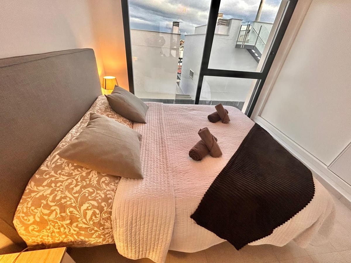 3 makuuhuone Huvila myytävänä paikassa Villamartin mukana uima-altaan - 329 900 € (Ref: 9553225)