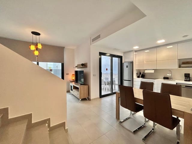 3 sypialnia Willa na sprzedaż w Villamartin, Orihuela z basenem garażem - 329 900 € (Ref: 9553225)