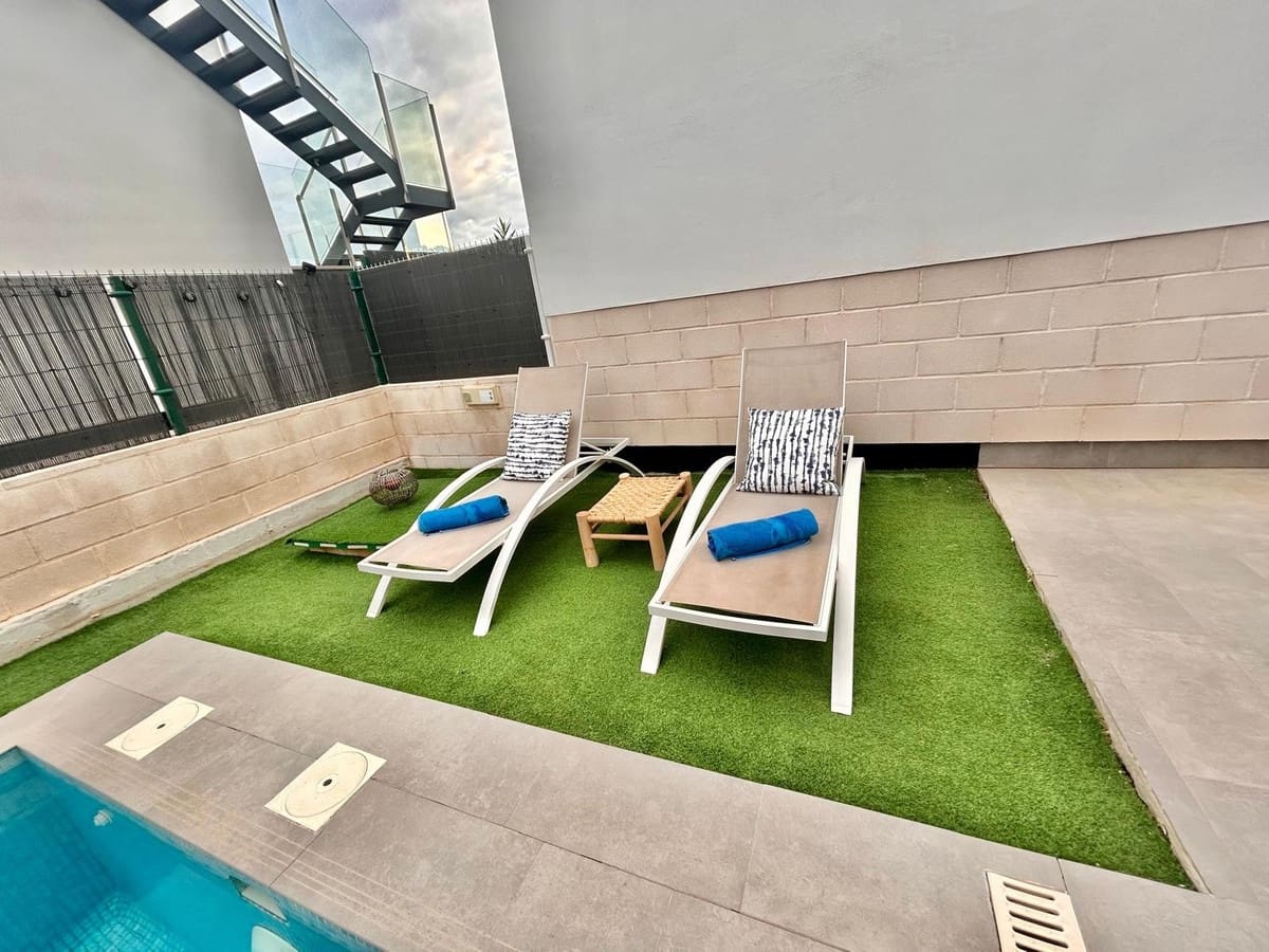 3 sypialnia Willa na sprzedaż w Villamartin z basenem garażem - 329 900 € (Ref: 9553225)