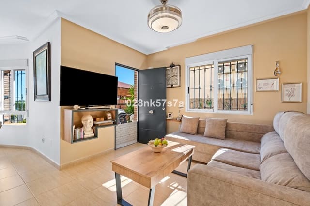 3 slaapkamer Villa te koop in El Raso, Guardamar del Segura met zwembad - € 350.000 (Ref: 9553226)