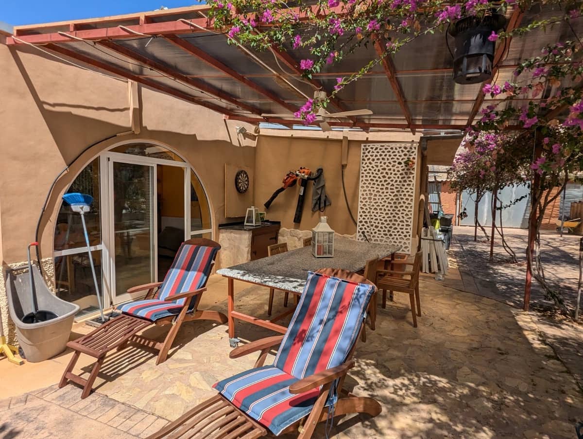 5 bedroom Finca/Country House for sale in Crevillente / Crevillent - € 420,000 (Ref: 9557348)