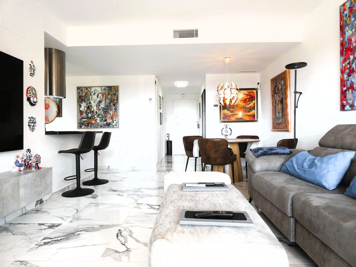 2 sovrum Lägenhet till salu i Villamartin med pool - 332 000 € (Ref: 9557350)