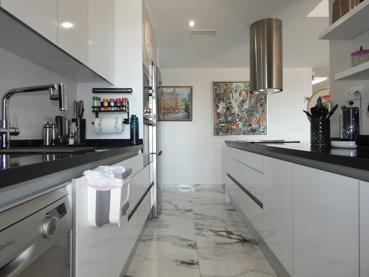 2 sovrum Lägenhet till salu i Villamartin med pool - 332 000 € (Ref: 9557350)