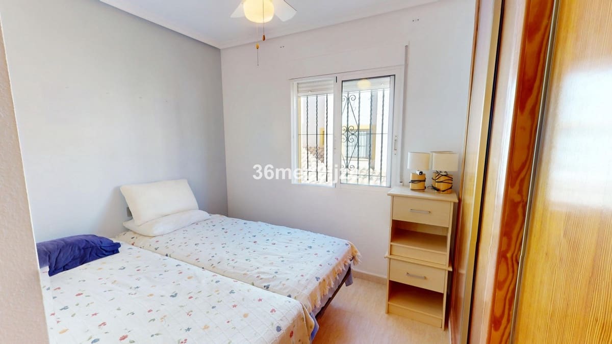 2 sovrum Hus till salu i Santiago de la Ribera med pool - 145 000 € (Ref: 9557351)