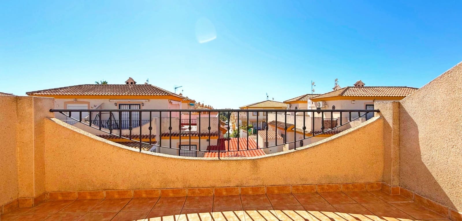 2 quarto Casa em Banda para venda em Playa Flamenca com piscina garagem - 189 000 € (Ref: 9557519)