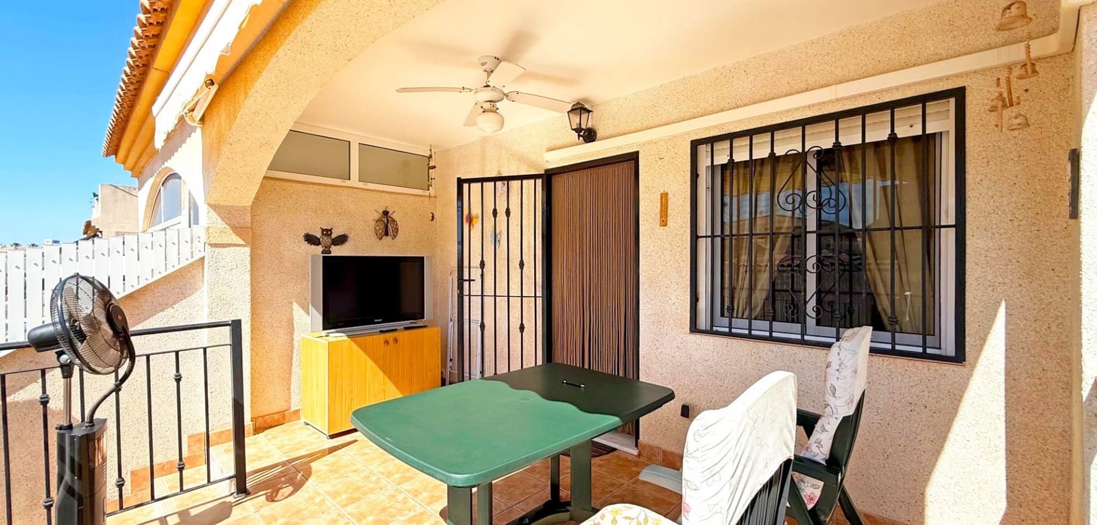 2 quarto Casa em Banda para venda em Playa Flamenca com piscina garagem - 189 000 € (Ref: 9557519)