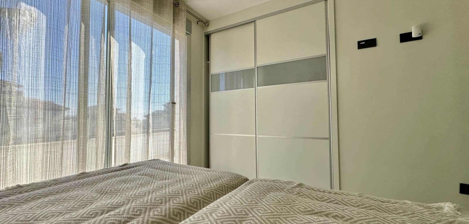 Chalet de 3 habitaciones en Cabo Roig en venta con piscina - 389.000 € (Ref: 9558279)