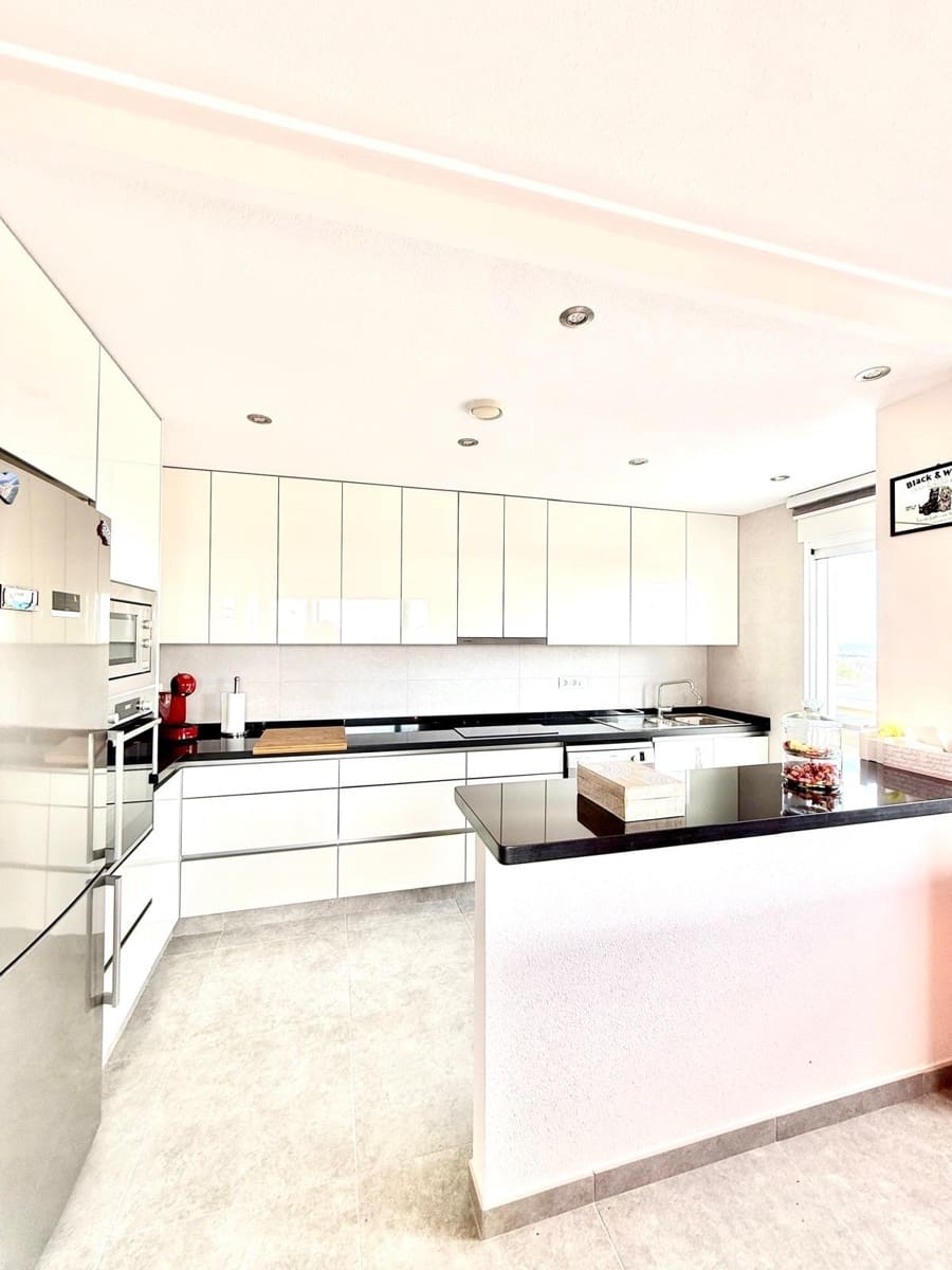 3 sovrum Lägenhet till salu i Villamartin med pool garage - 354 000 € (Ref: 9558280)