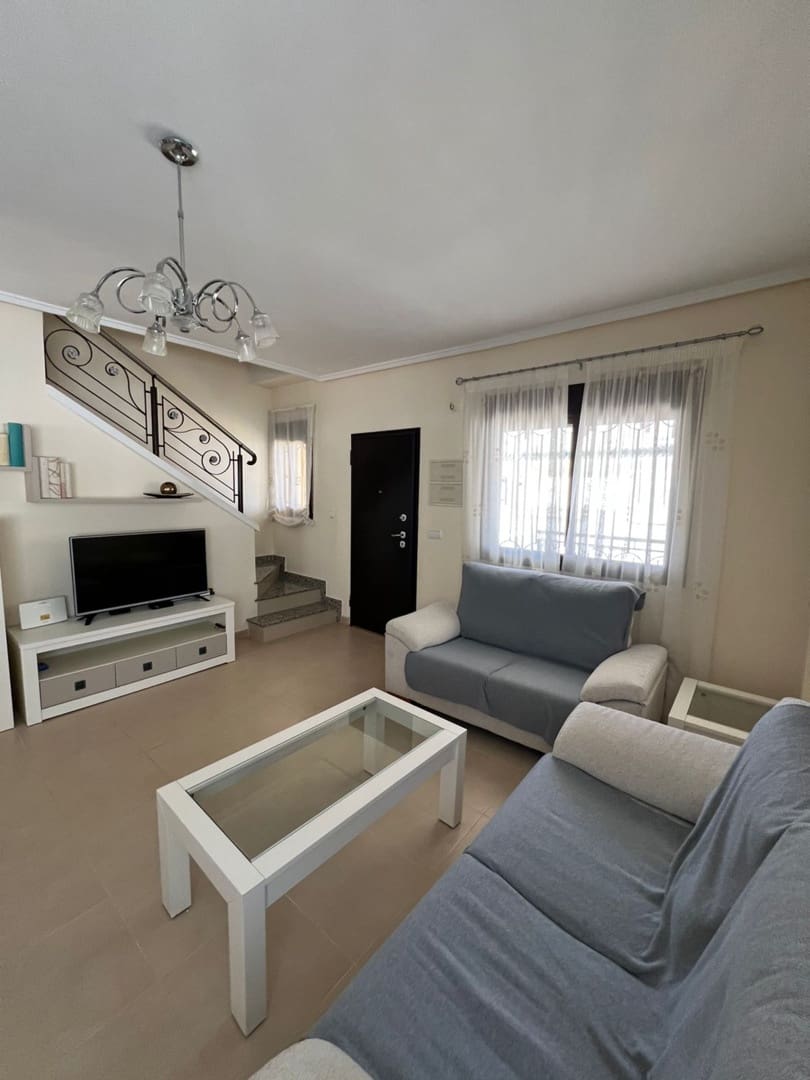 3 quarto Casa em Banda para venda em Ciudad Quesada com piscina garagem - 340 000 € (Ref: 9558282)