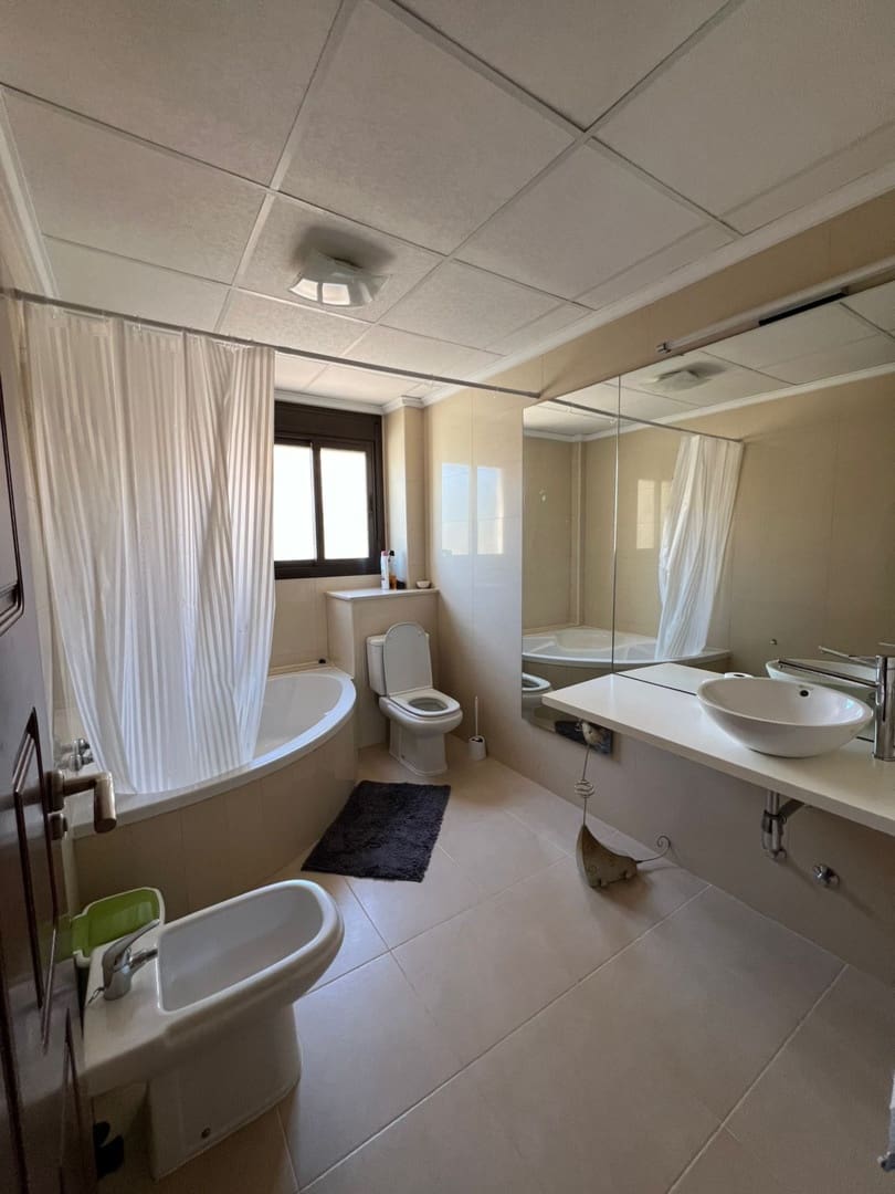 3 quarto Casa em Banda para venda em Ciudad Quesada com piscina garagem - 340 000 € (Ref: 9558282)