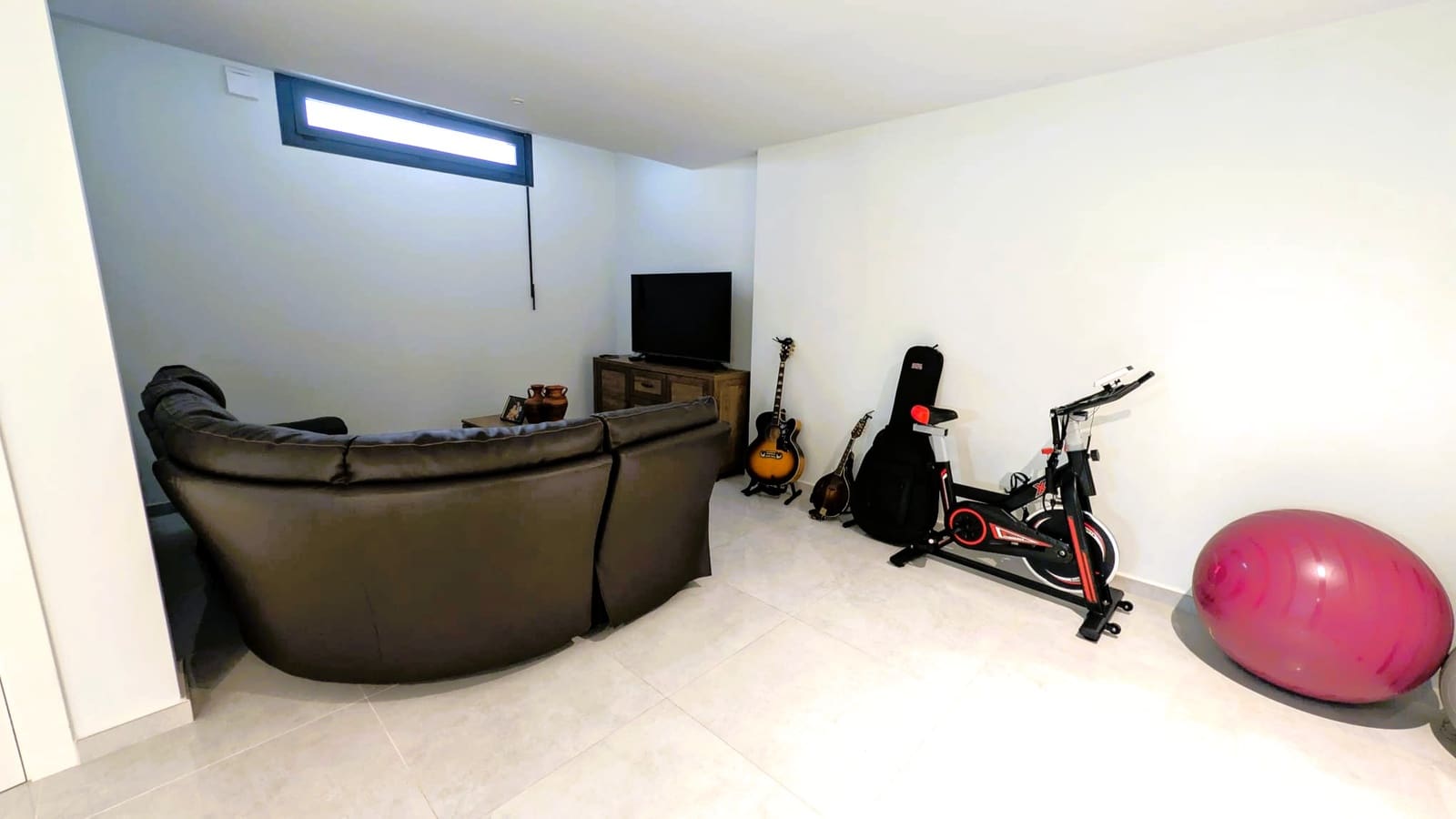 4 quarto Moradia para venda em Cabo Roig com piscina garagem - 529 950 € (Ref: 9565763)