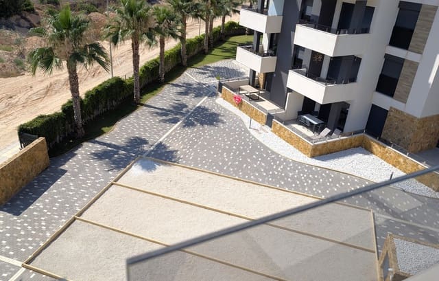 2 soveværelse Penthouse til salg i Villamartin, Orihuela med swimmingpool garage - € 244.000 (Ref: 9565764)