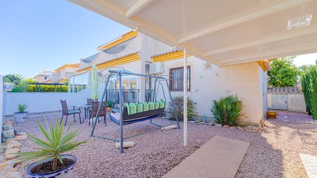 3 soverom Hus til salgs i Playa Flamenca, Orihuela med svømmebasseng garasje - € 269 000 (Ref: 9594500)