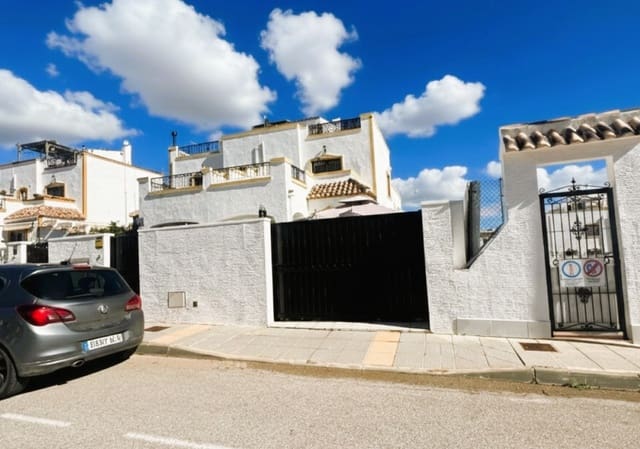3 chambre Maison de Ville à vendre à Los Montesinos avec piscine garage - 220 000 € (Ref: 9598605)