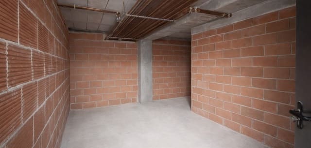 1 slaapkamer Appartement te koop in Playa de los Náufragos, Torrevieja met zwembad - € 95.000 (Ref: 9598606)