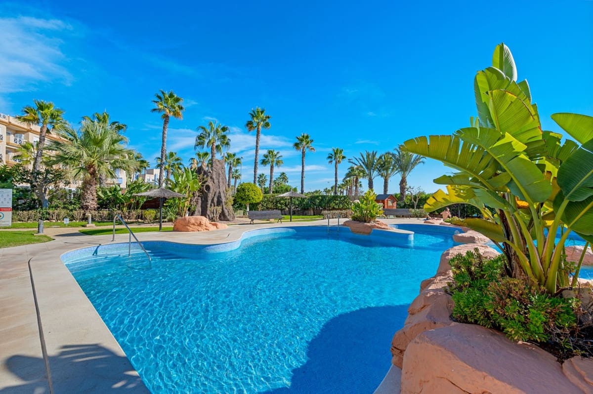 2 chambre Appartement à vendre à Cabo Roig avec piscine - 375 000 € (Ref: 9599972)
