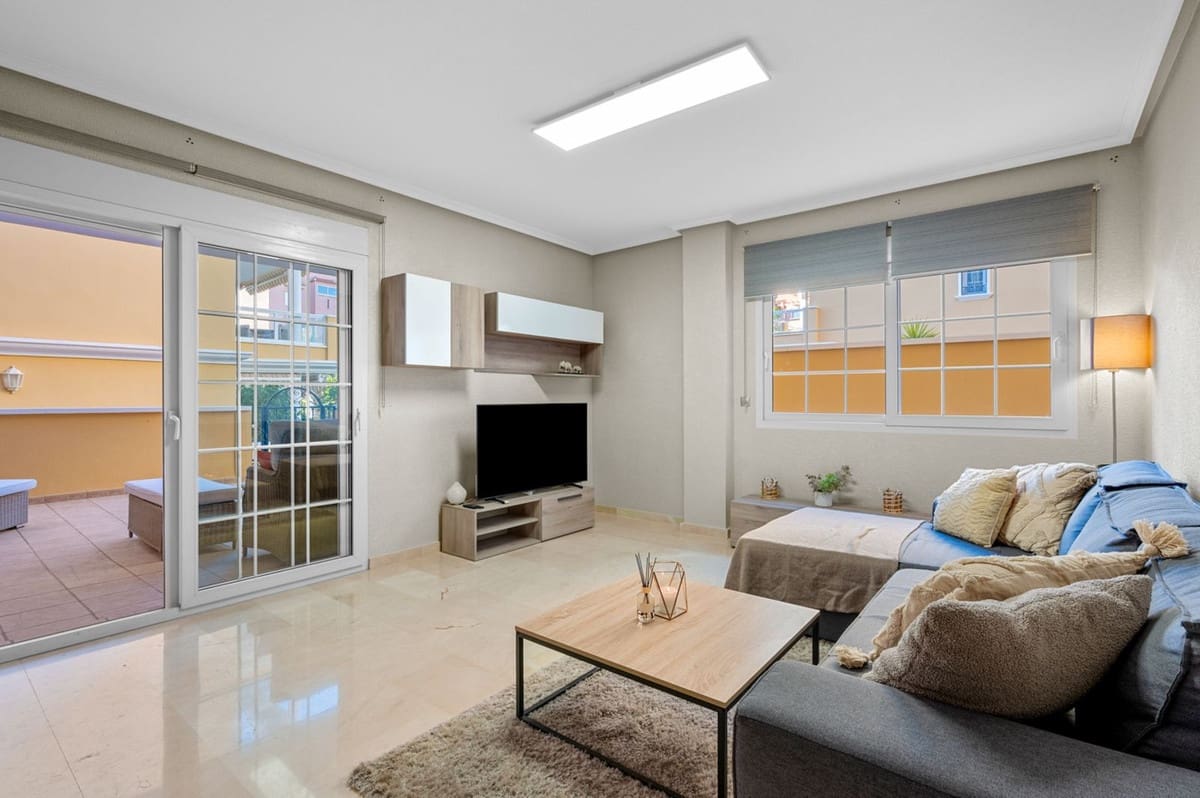 2 chambre Appartement à vendre à Cabo Roig avec piscine - 375 000 € (Ref: 9599972)