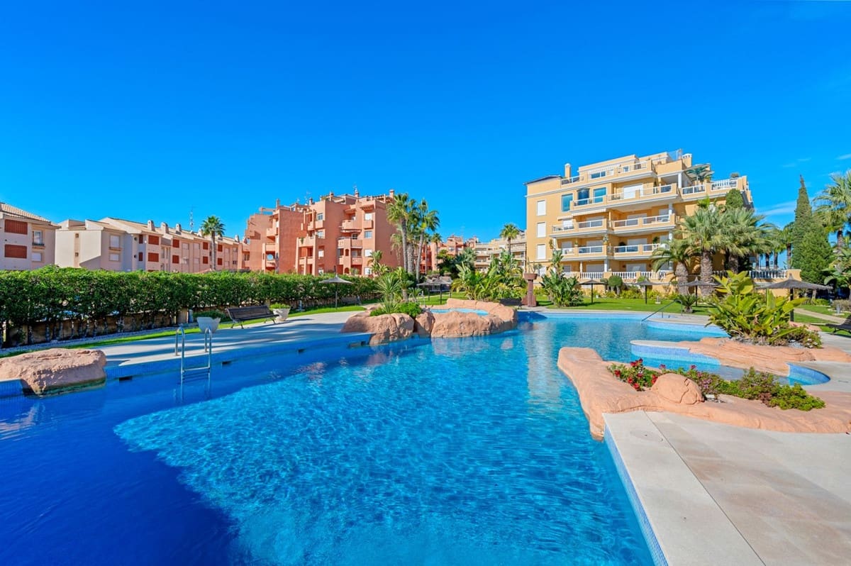 2 chambre Appartement à vendre à Cabo Roig avec piscine - 375 000 € (Ref: 9599972)