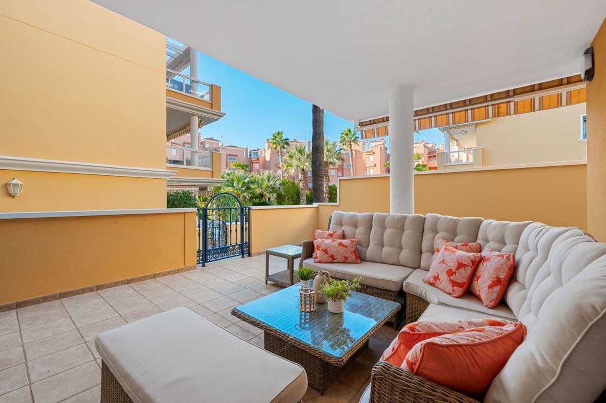 2 bedroom Apartment for sale in Cabo Roig - € 375,000 (Ref: 9599972)