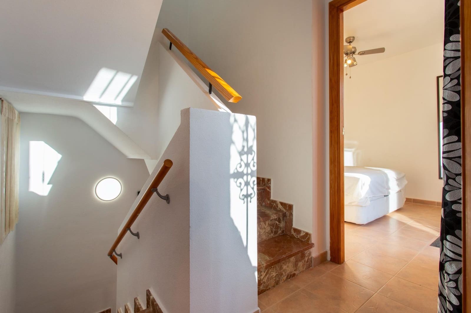 2 makuuhuone Omakotitalo myytävänä paikassa Villamartin mukana uima-altaan - 185 000 € (Ref: 9599973)