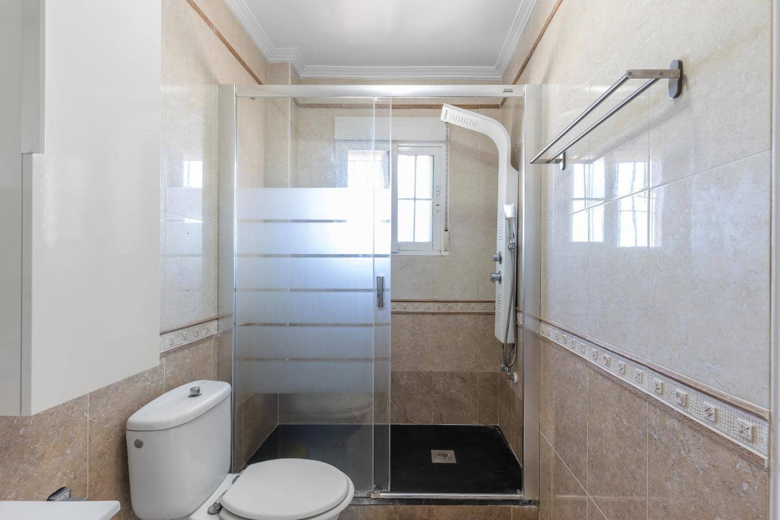 2 quarto Casa em Banda para venda em Cabo Roig com piscina - 262 500 € (Ref: 9599974)