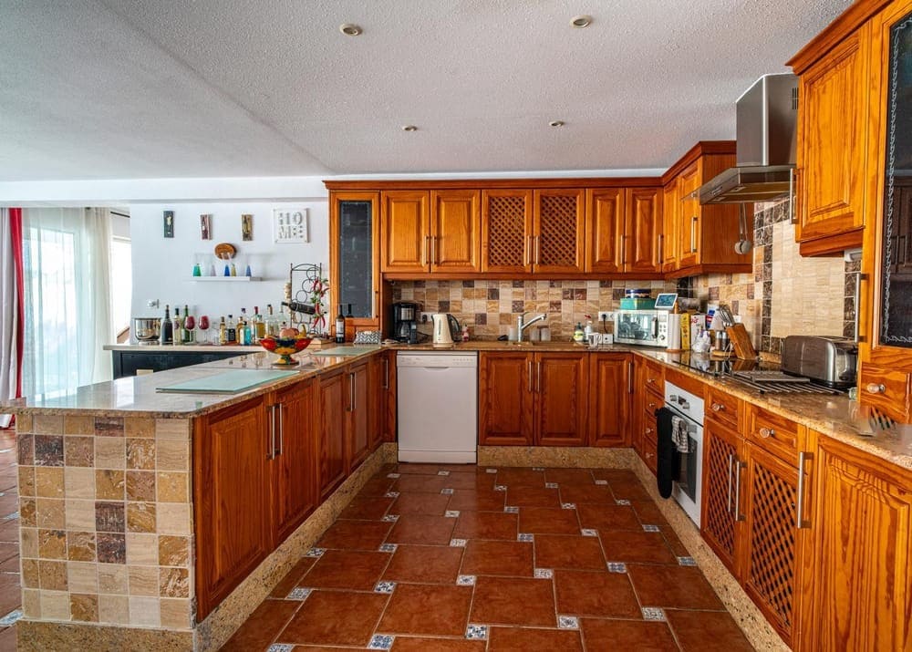 4 camera da letto Villa in vendita in Villamartin con piscina garage - 650.000 € (Rif: 9599982)