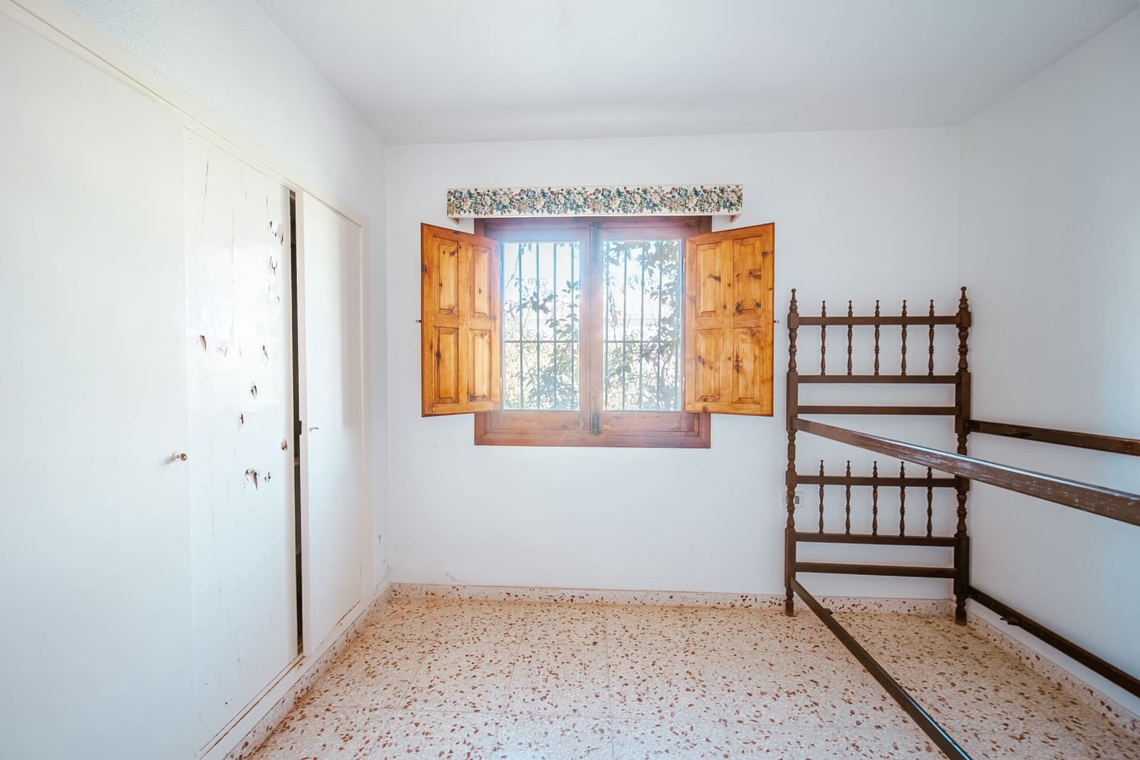 4 bedroom Villa for sale in Playa Flamenca with garage - € 995,000 (Ref: 9601412)