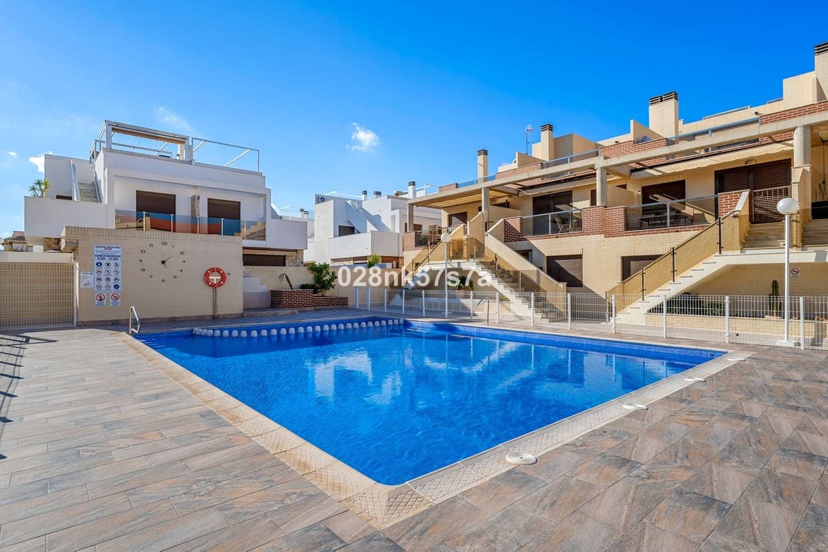 3 camera da letto Appartamento in vendita in Cabo Roig con piscina garage - 259.000 € (Rif: 9602303)
