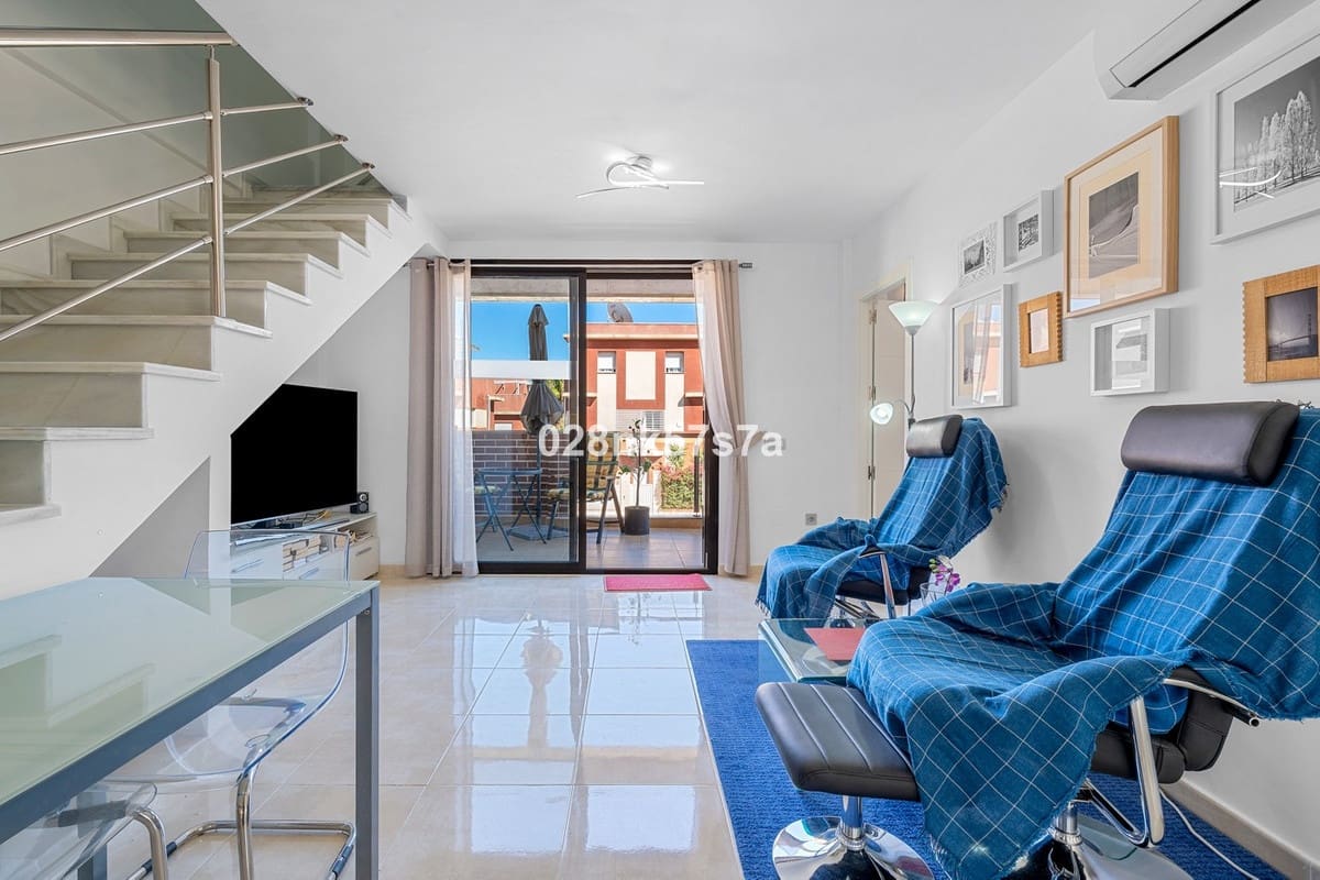 3 bedroom Penthouse for sale in Cabo Roig with pool garage - € 239,000 (Ref: 9602303)