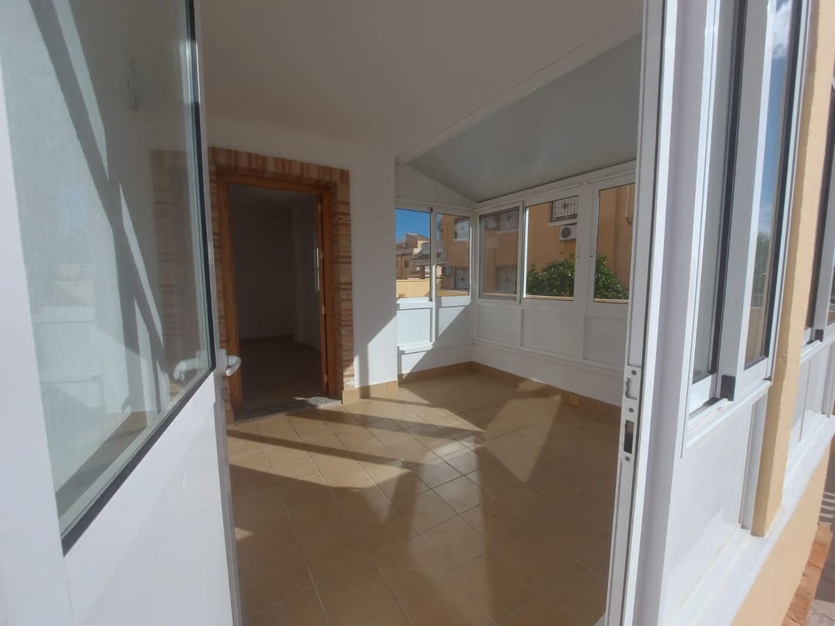 3 slaapkamer Huis te koop in Ciudad Quesada met zwembad - € 265.000 (Ref: 9602305)